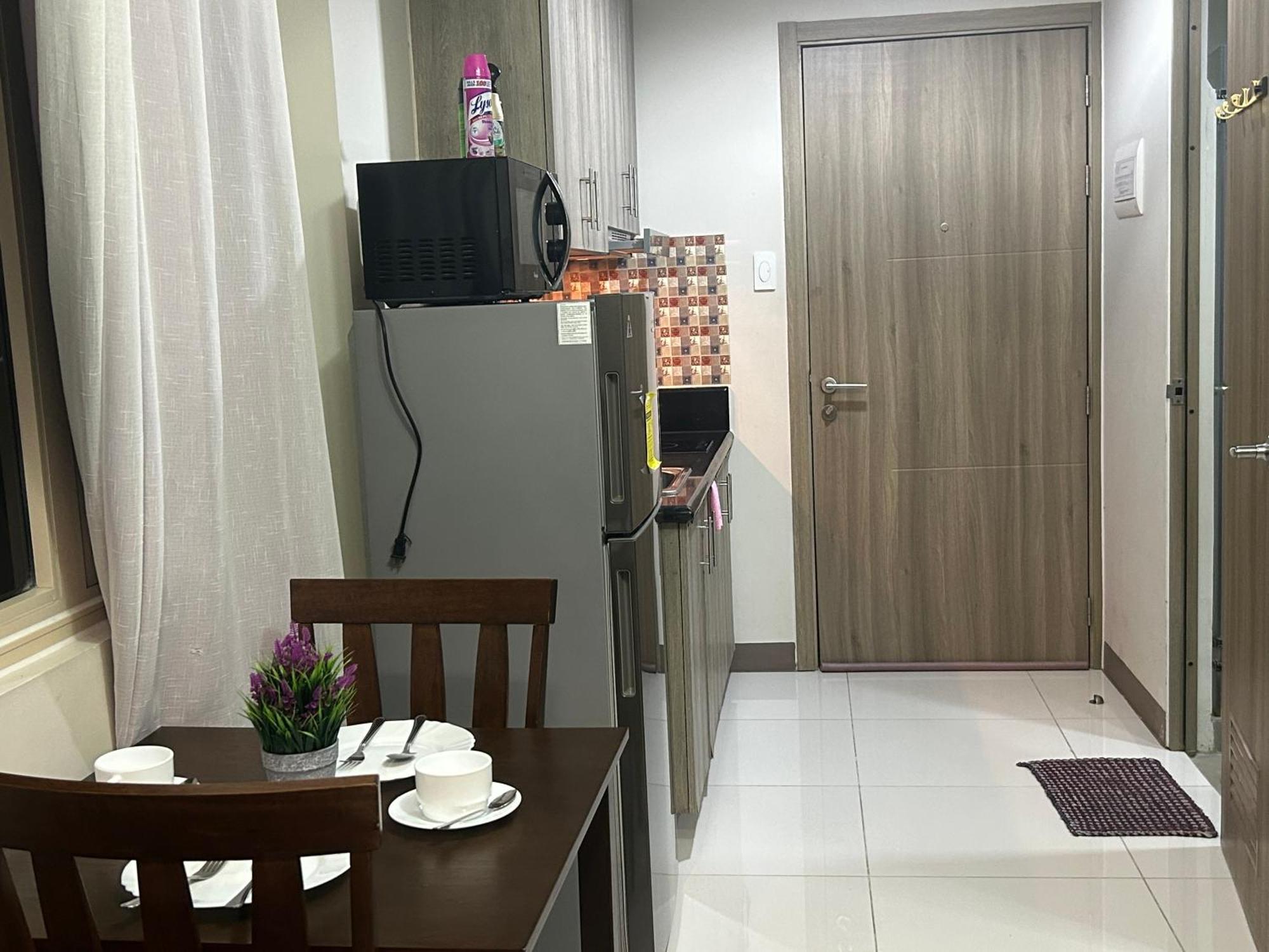 2Br Coast Residences Manila Exterior foto
